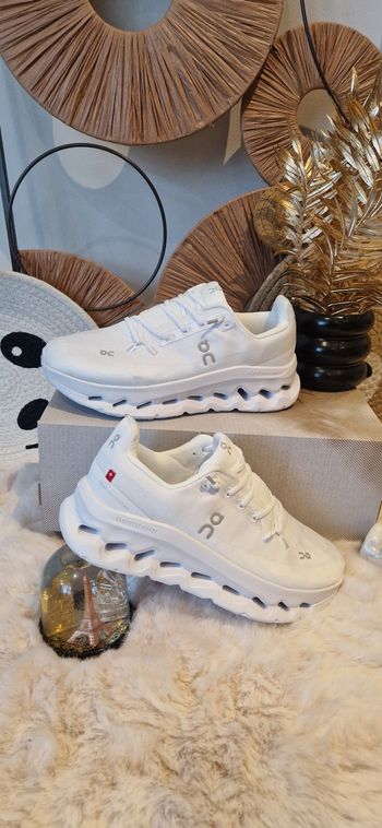 On Cloudtilt Taille 36