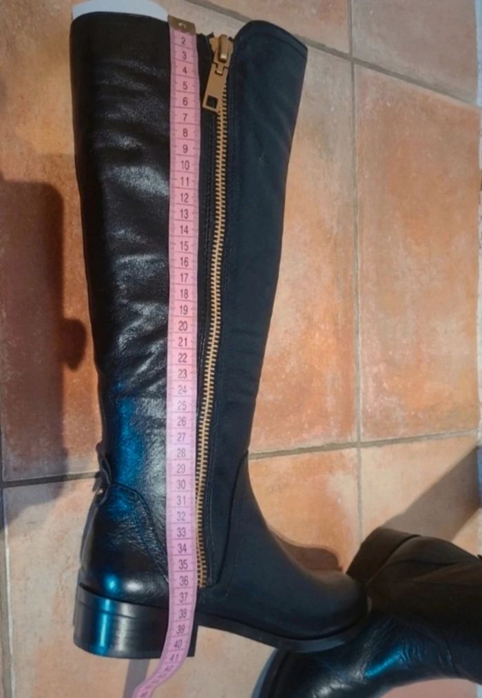 Superbe botte haute en cuir noir aldo neuve  pointure  36 - photo numéro 7