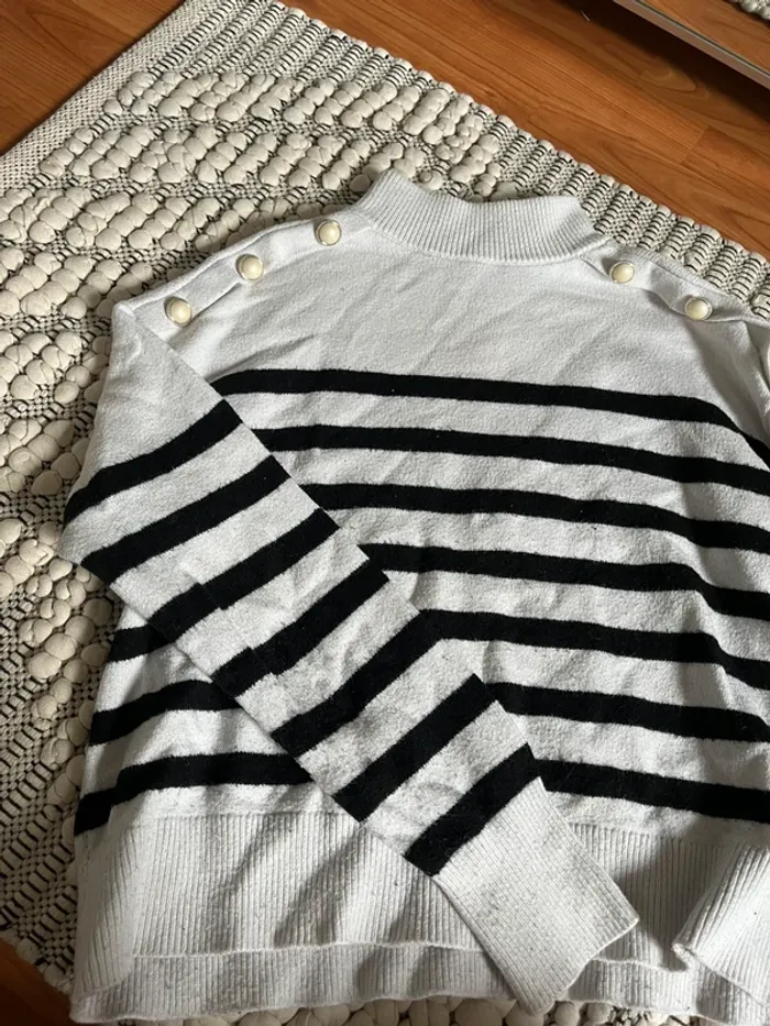 Pull Marinière Kiabi - photo numéro 2