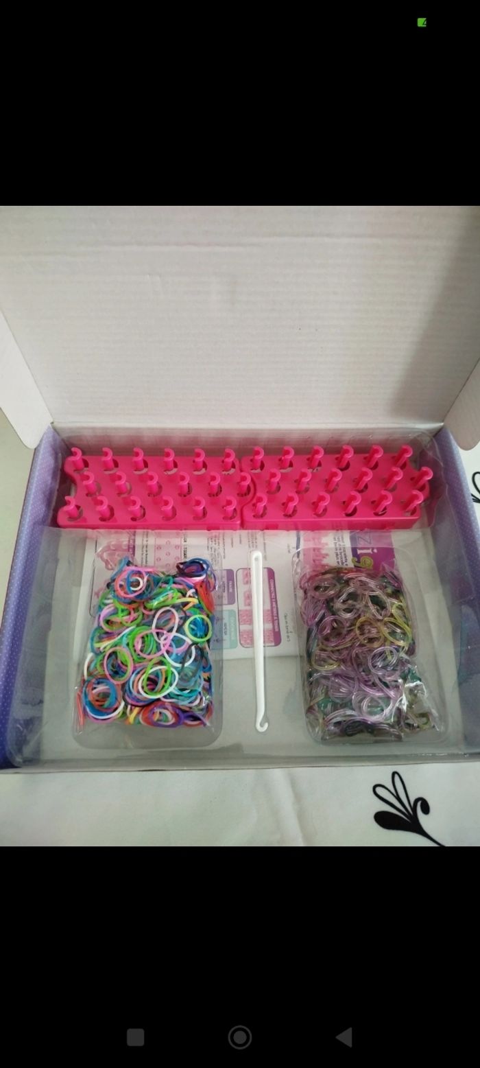 Kit de création de bracelets avec 600 élastiques multicolores et pailletés Zigzag neuf - photo numéro 3