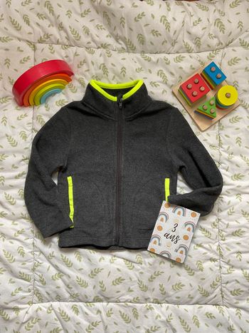gilet zippé en polaire gris tissaia 3 ans