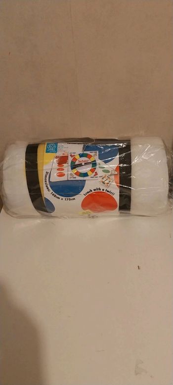 Couverture de Pique-Nique Twister avec Porte-clés et girouette