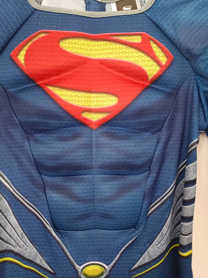 Déguisement de Superman en 5-6 ans - photo numéro 2