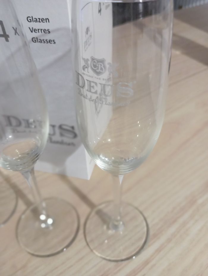 Flûte de champagne - photo numéro 2