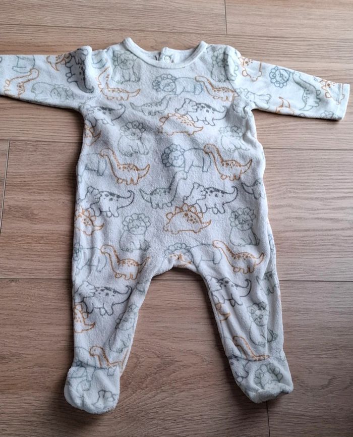 Lot de 3 pyjamas Gemo 3 mois - photo numéro 10
