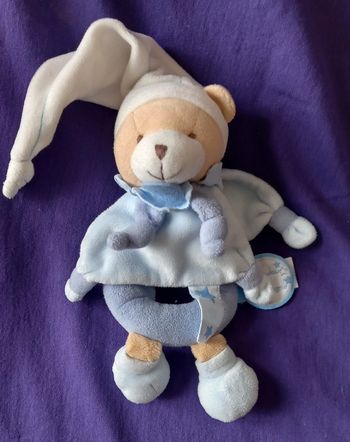 Doudou et compagnie ours hochet bleu
