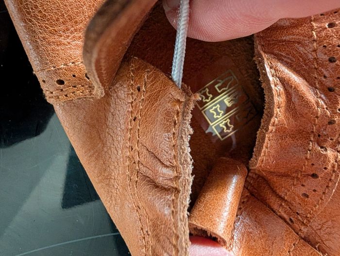 Chaussons enfant tout cuir doux et souple. Taille 22 - 23. Neuf. Lola Palacios - photo numéro 4