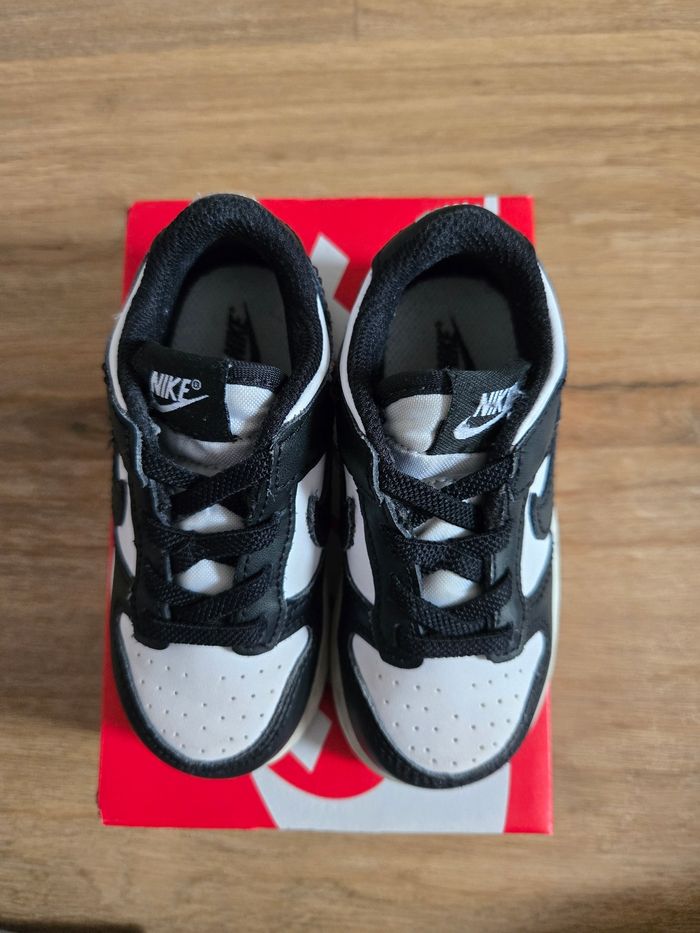 Basket nike dunk low noir/blanc - photo numéro 2