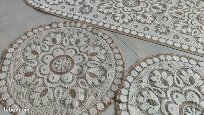 Napperons vintage crochet - photo numéro 3