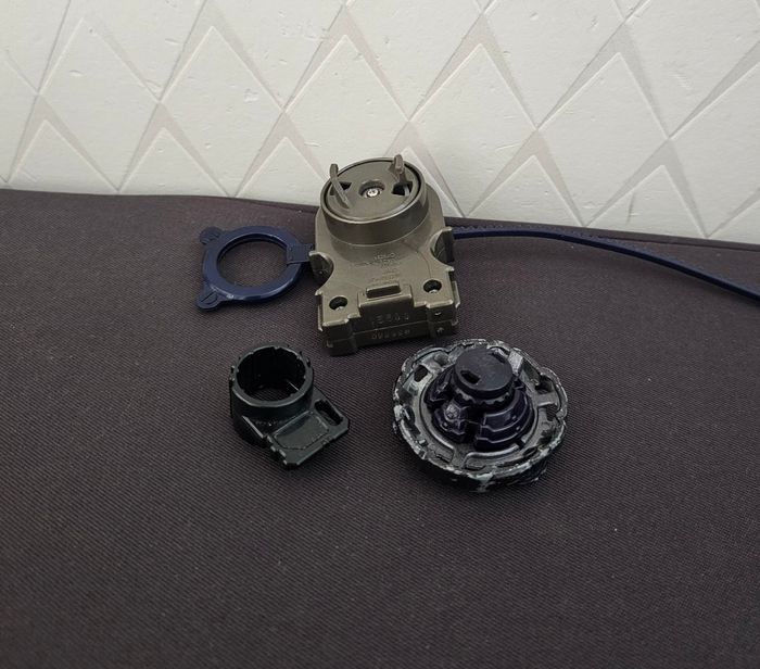 Toupie Beyblade Métal Masters Gravity Destroyer - photo numéro 2