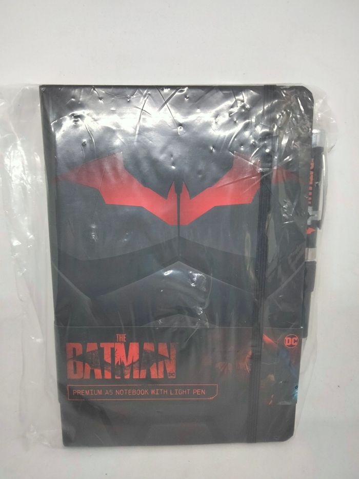 Note Book Batman avec crayon