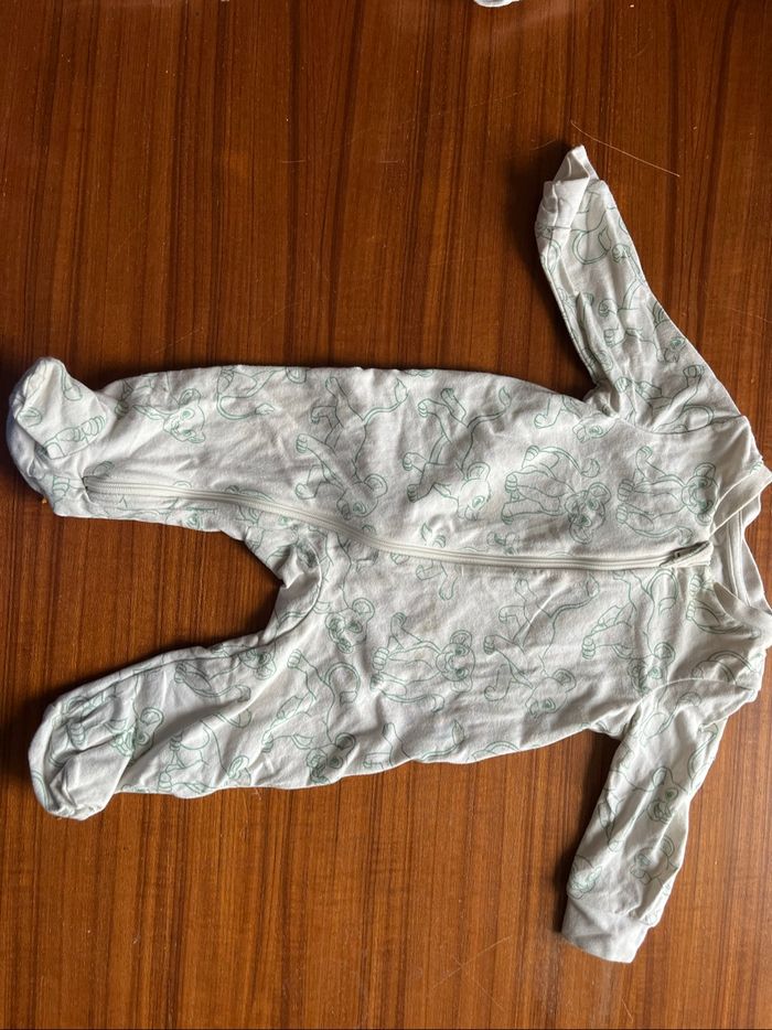Lot de 6 pyjamas + 6 bodys – Taille 3 mois - photo numéro 2