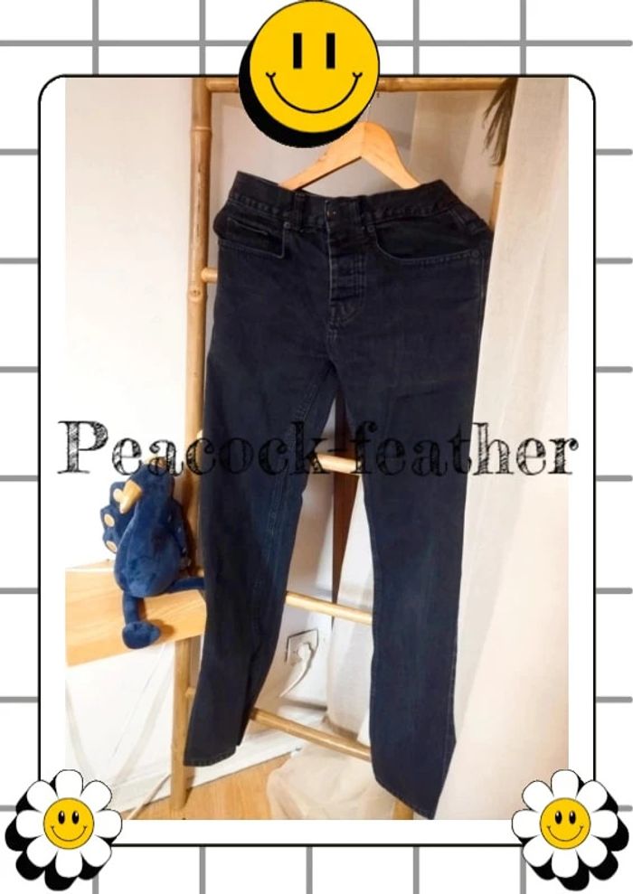 Jean slim noir w28/ l32