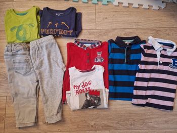 Lot 8 vêtements 18 mois, garçon, mi-saison