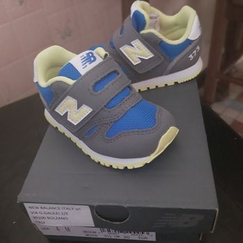 Baskets new balance neuves avec étiquette 🏷 pointure 20