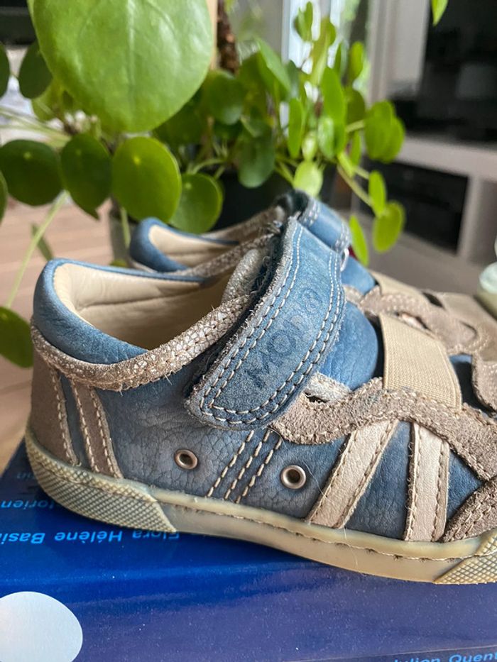 Chaussures Mod8 pointure 25 - photo numéro 2