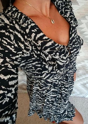 Robe Zara noir et blanc M manches longues légère fluide