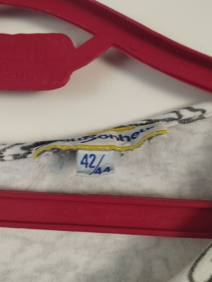 T-shirt bleu bonheur taille 42/44 - photo numéro 2