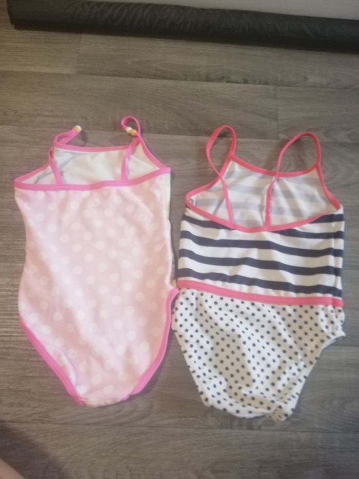 Maillot de bain 1 pièce Disney minnie 3 ans et kiabi - photo numéro 2