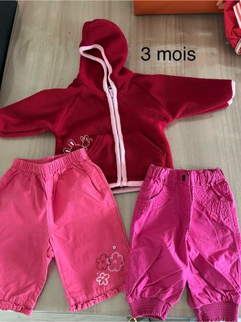 Lot 3 mois fille