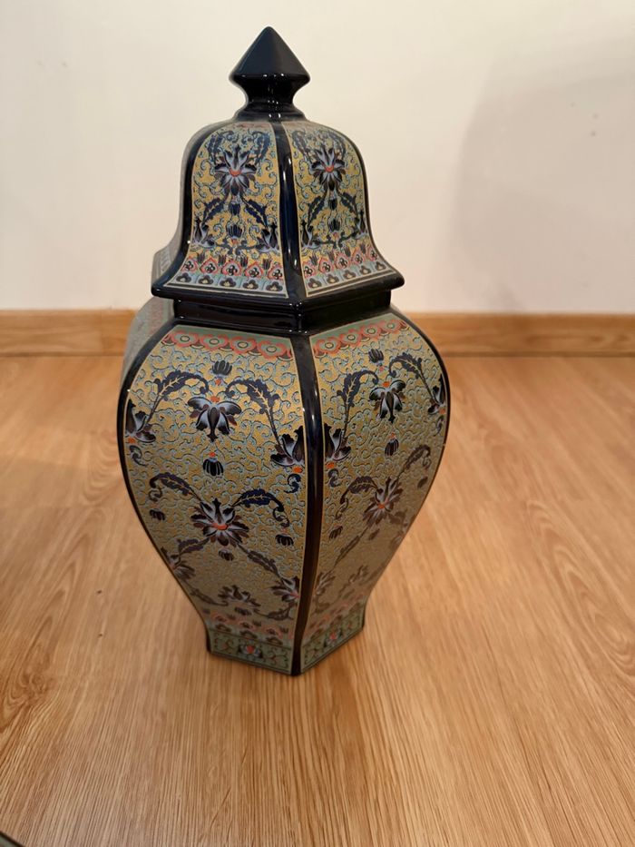 2 vase pot et 1 bonbonnière - photo numéro 2