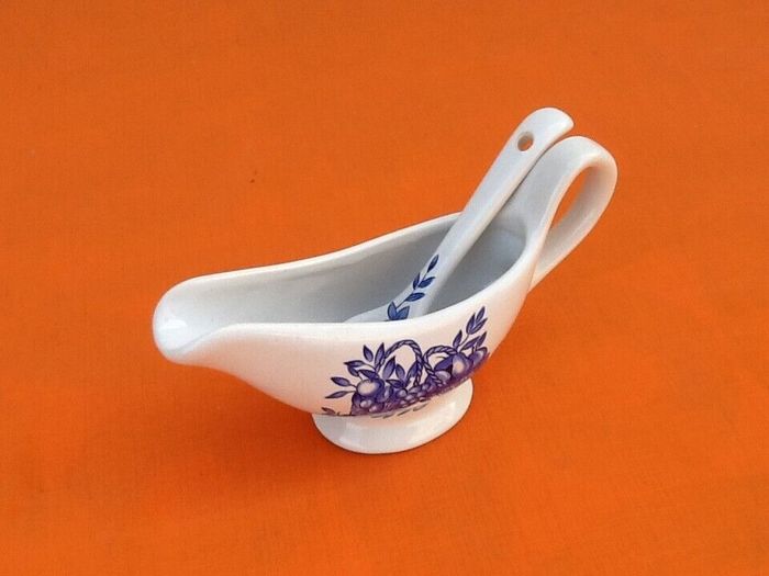 Saucière avec sa cuillère Porcelaine blanche, décor corbeille de fruits - photo numéro 7