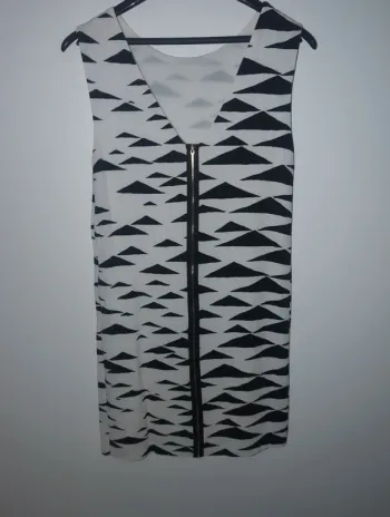 Robe Cop Copine Noir&Blanc et dorée magnifique S