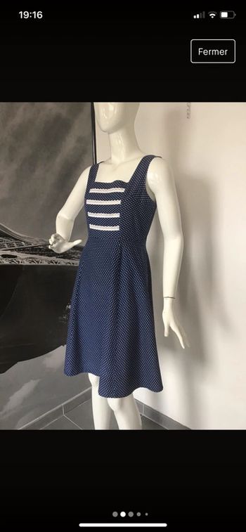 Robe retro marine détail dentelle 70s