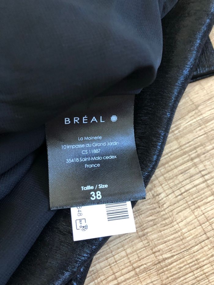 Robe noire neuve à manches longues Breal taille 38 (valeur 60€) - photo numéro 10