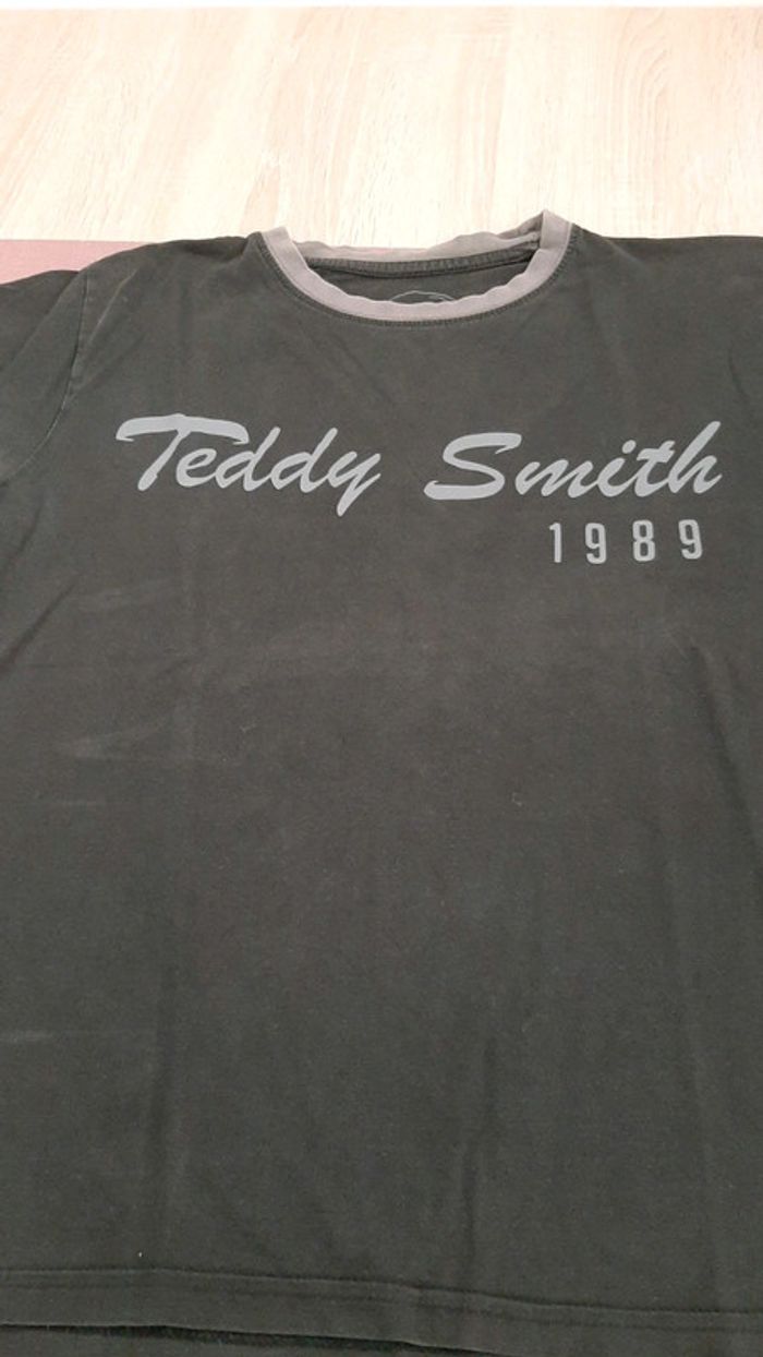 T-shirt taille S - photo numéro 2