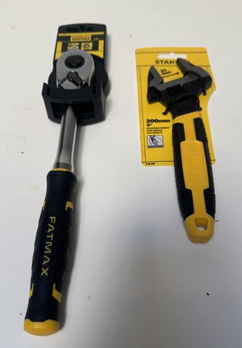 Kit _Cliquet 120 dents 1/2" + cle a molette 200mm > FatMax - Stanley