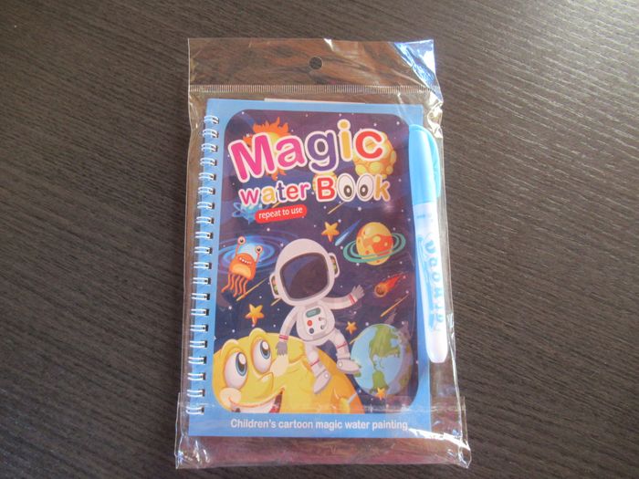 Livre coloriage espace / fusée de dessin à l'eau magique + crayon (type aquadoodle) neuf - photo numéro 4