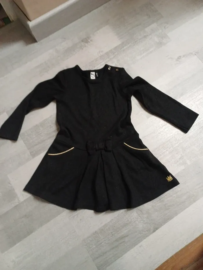 Robe paillete