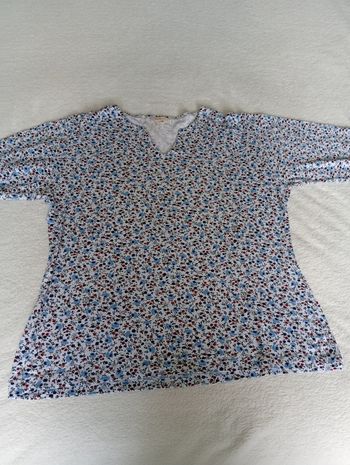 Très beau t-shirt de qualité ,marque scottage