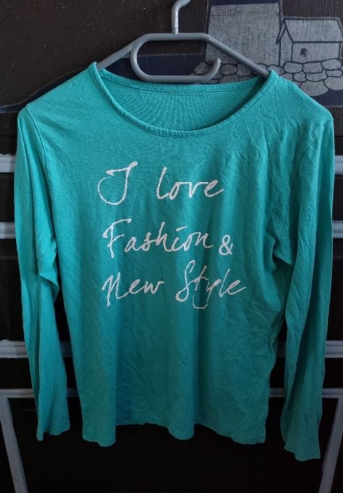 T-shirt à manches longues avec écriture 16ans