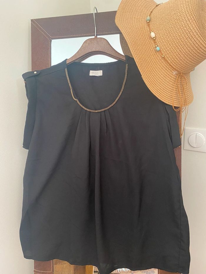 Jolie blouse de la marque ARKitect