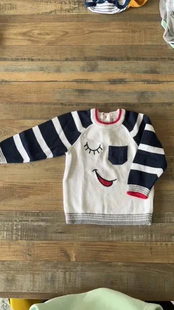 Pull tricoté