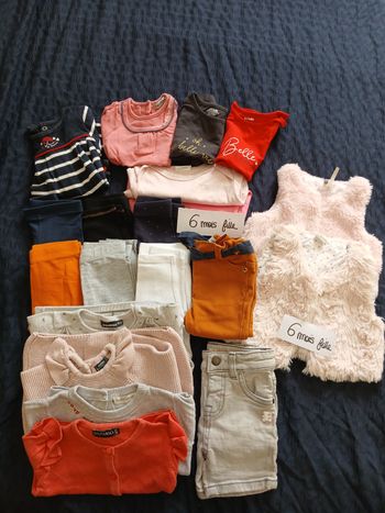 Lot de vetement bebe fille 6 mois tres bon etat