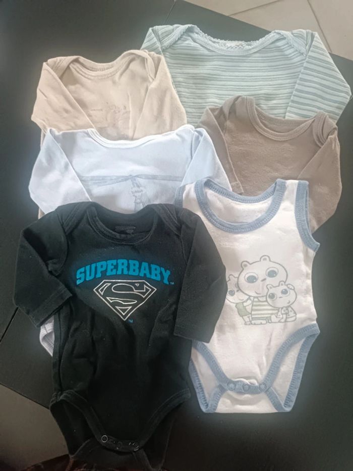 Lot de 6 bodies 3 mois