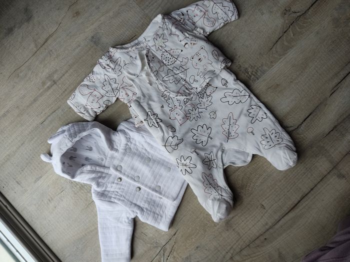Lot vêtements 1 mois