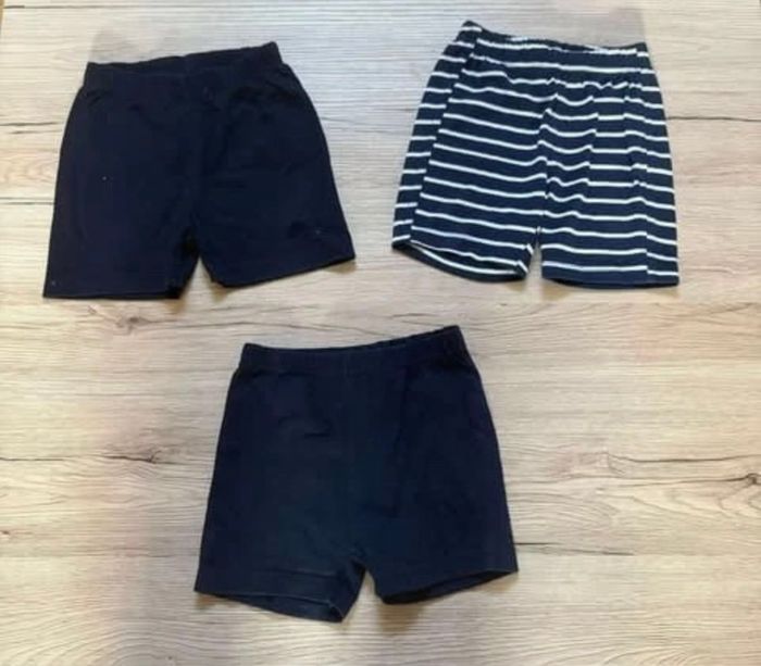 3 shorts - 18mois