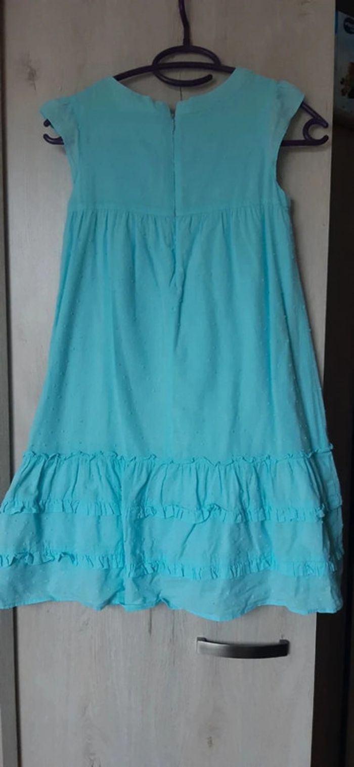 Robe "lili gaufrette" bleu clair 10 ans état comme neuve - photo numéro 3