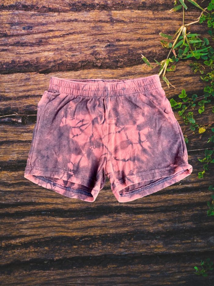 Upcycling - Short bébé psychédélique tie and dye