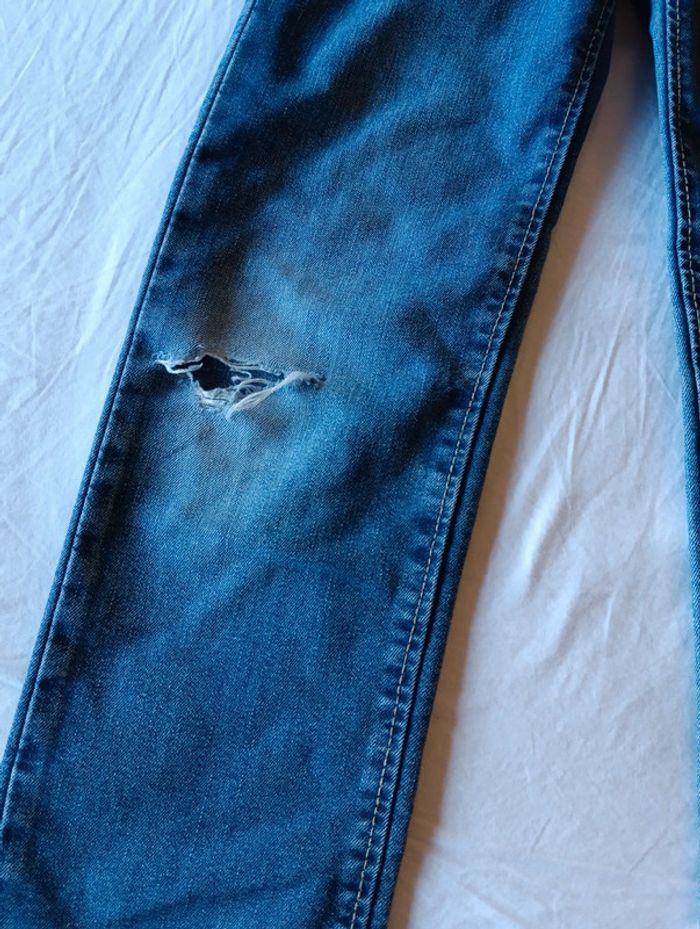 Jean troué garçons - photo numéro 2