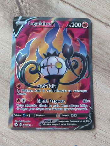 Carte pokemon Lugulabre V 247/264 Poing de fusion