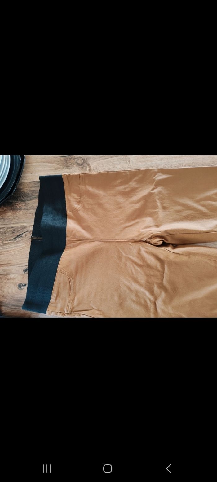 Joli pantalon similicuir