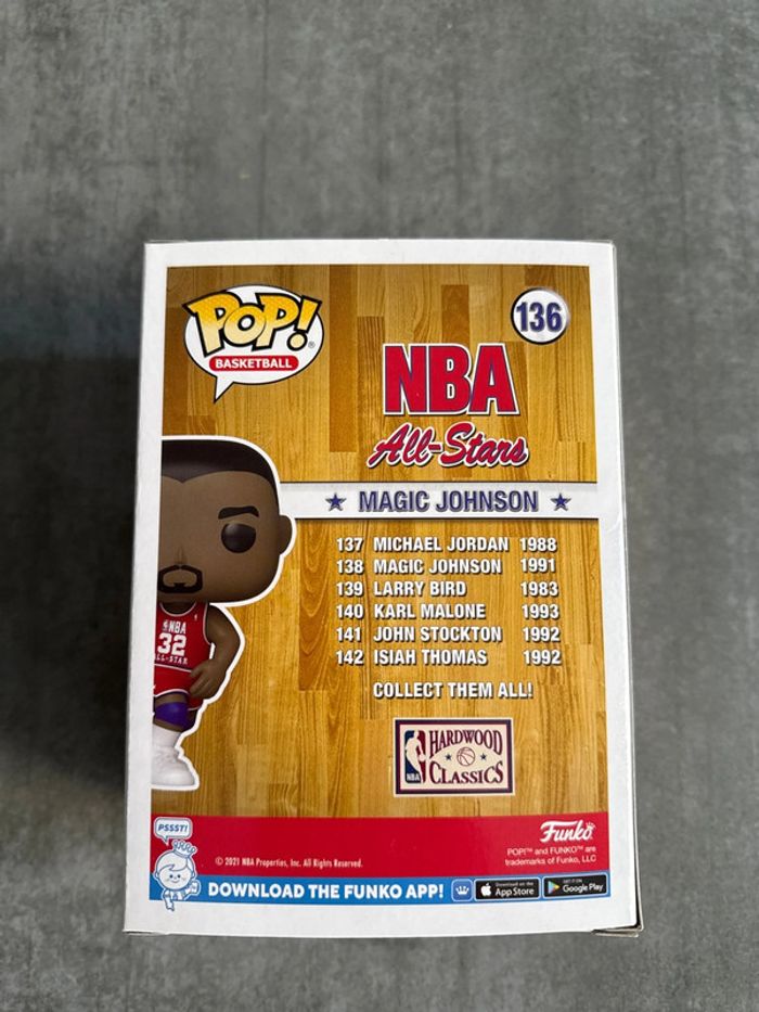 Figurine Funko Pop NBA All Stars Basketball 136 Magic Johnson Spécial Édition - photo numéro 2