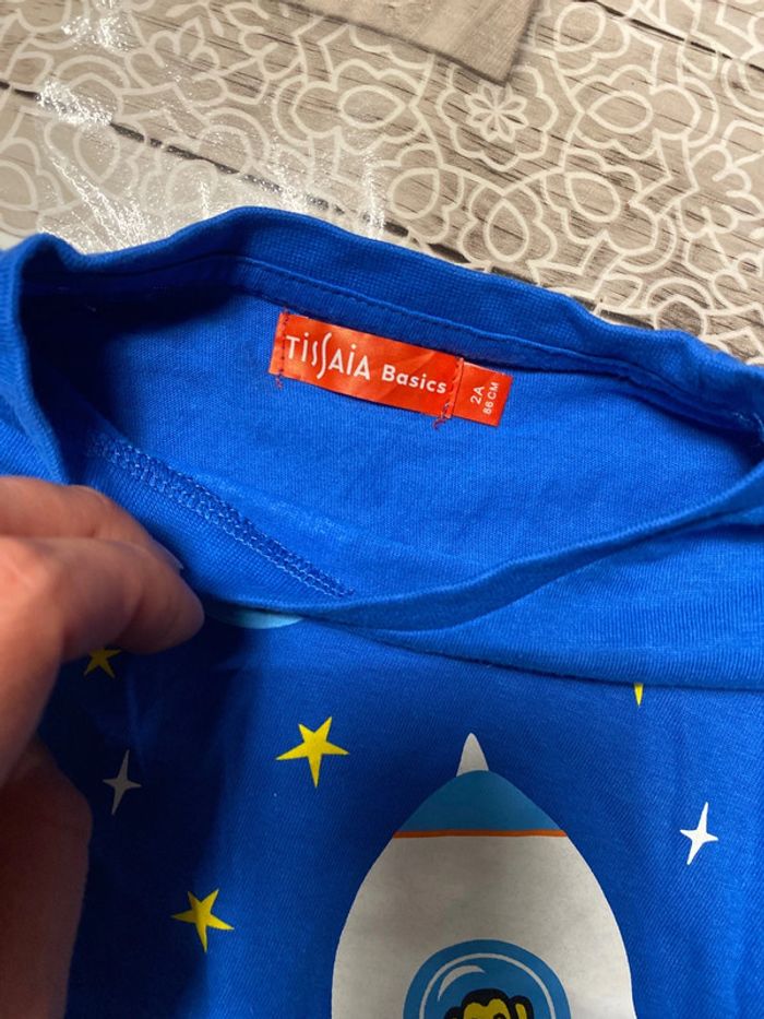 Tee shirt longues manches 2 ans - photo numéro 3