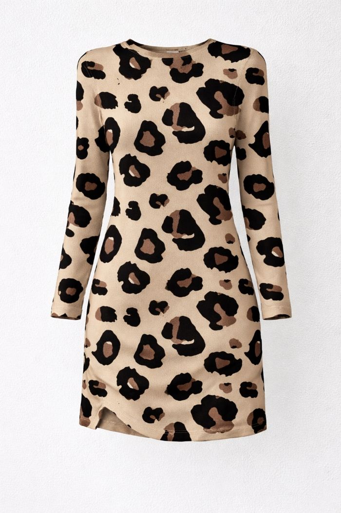 Robe femme léopard élégante – Détail torsadé devant