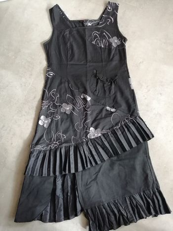 Robe noire et grise Taille 1 7Sins